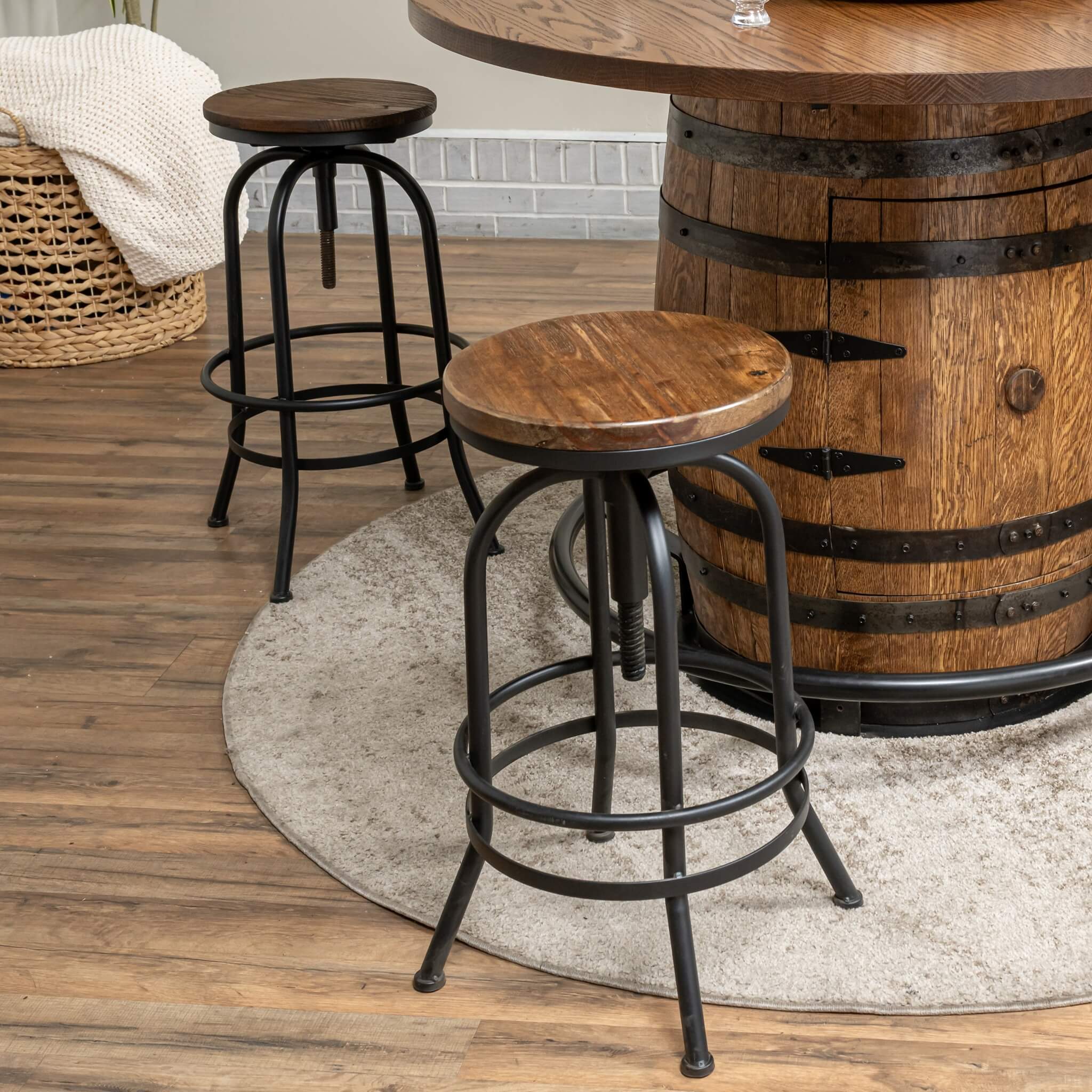 Black Metal Swivel Stools w/ Adjustable Height - Image 3
